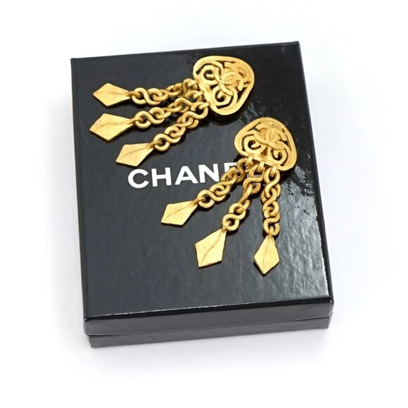 CHANEL CC Logos Fringe Dangle Clip-On Earrings Gold Tone 95P Auth w/Box #24367 - Picture 6 of 6
